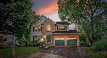 13605 OLD CHATWOOD PL, CHANTILLY, Virginia 20151, 4 Bedrooms Bedrooms, ,3 BathroomsBathrooms,Residential,For sale,13605 OLD CHATWOOD PL,VAFX2259516 MLS # VAFX2259516
