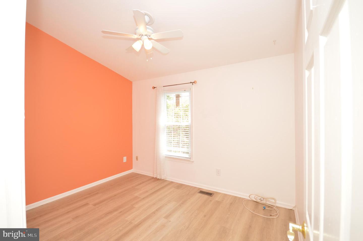 12319 FOX LAKE CT, FAIRFAX, Virginia 22033, 3 Bedrooms Bedrooms, ,2 BathroomsBathrooms,Residential,For sale,12319 FOX LAKE CT,VAFX2244634 MLS # VAFX2244634