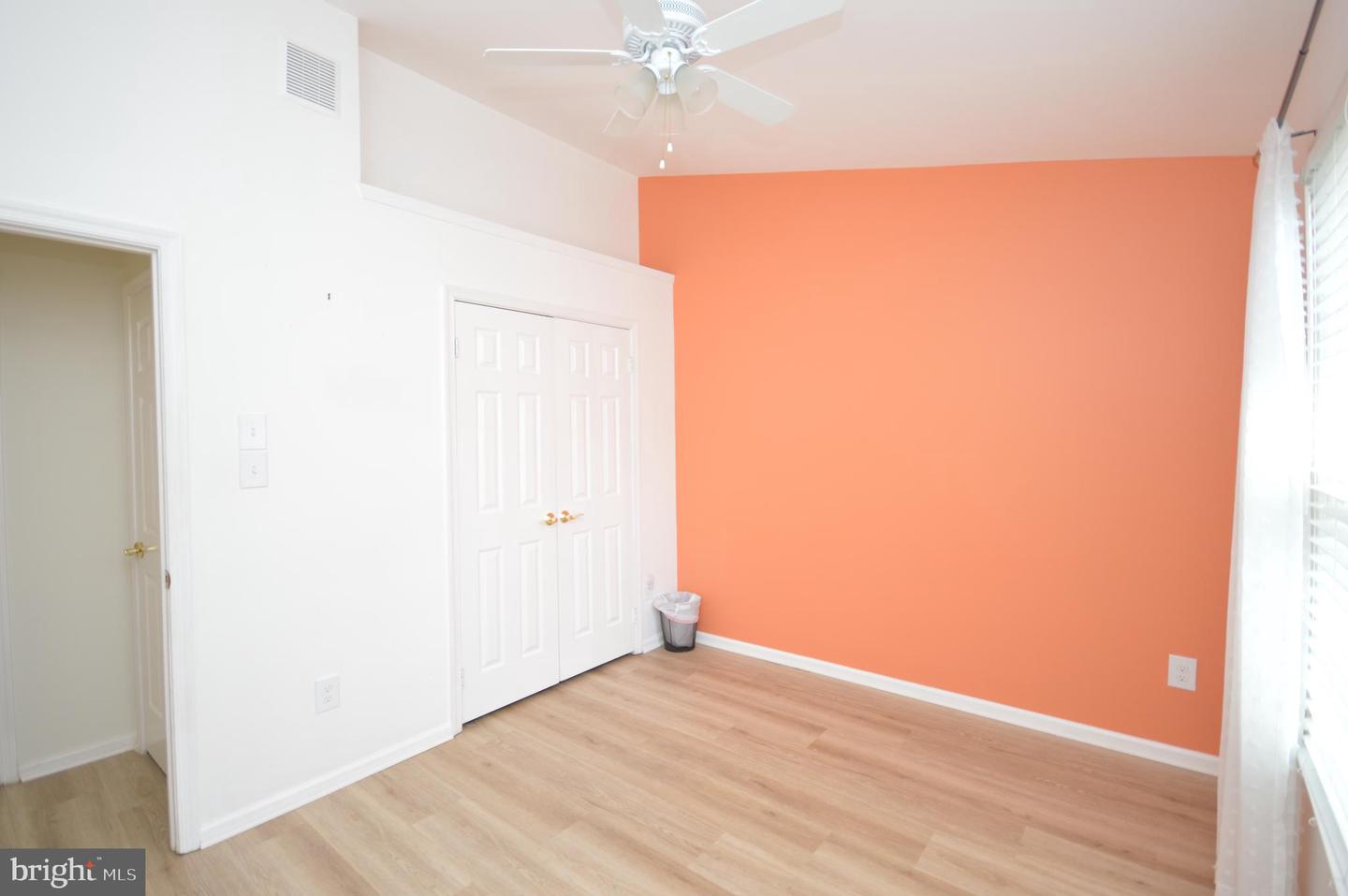 12319 FOX LAKE CT, FAIRFAX, Virginia 22033, 3 Bedrooms Bedrooms, ,2 BathroomsBathrooms,Residential,For sale,12319 FOX LAKE CT,VAFX2244634 MLS # VAFX2244634