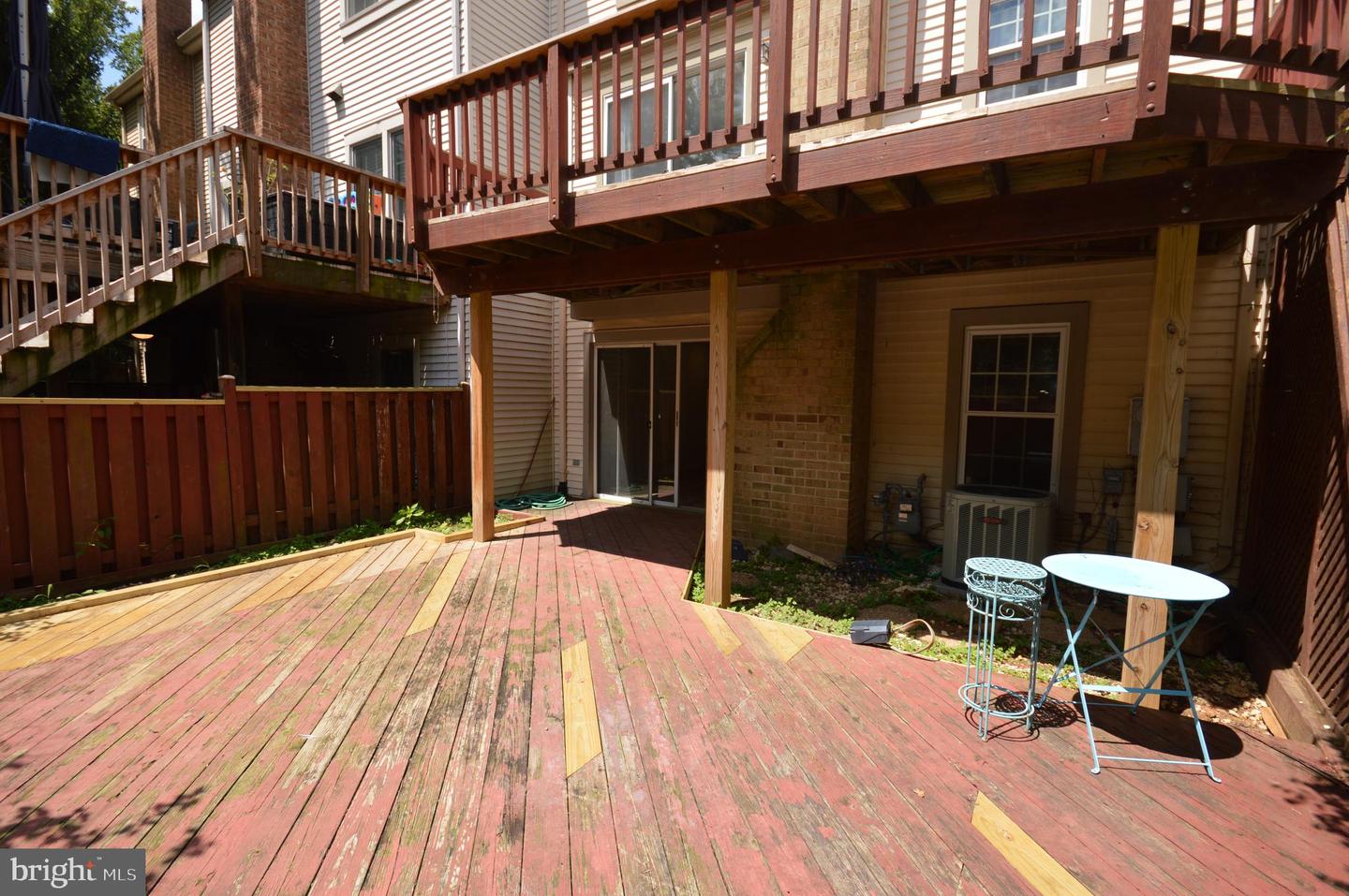 12319 FOX LAKE CT, FAIRFAX, Virginia 22033, 3 Bedrooms Bedrooms, ,2 BathroomsBathrooms,Residential,For sale,12319 FOX LAKE CT,VAFX2244634 MLS # VAFX2244634