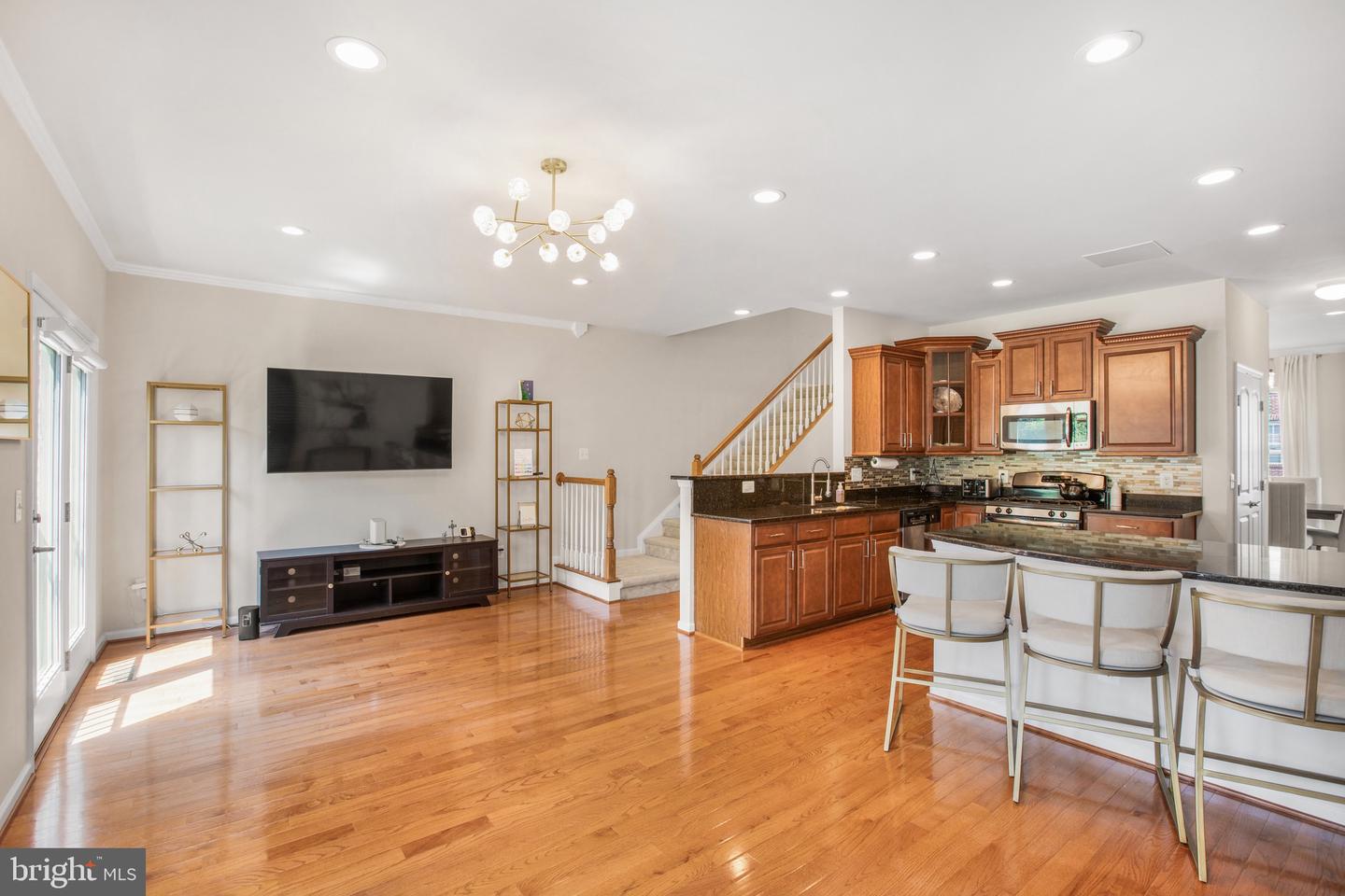 43481 HOPESTONE TER, CHANTILLY, Virginia 20152, 4 Bedrooms Bedrooms, ,3 BathroomsBathrooms,Residential,For sale,43481 HOPESTONE TER,VALO2100572 MLS # VALO2100572