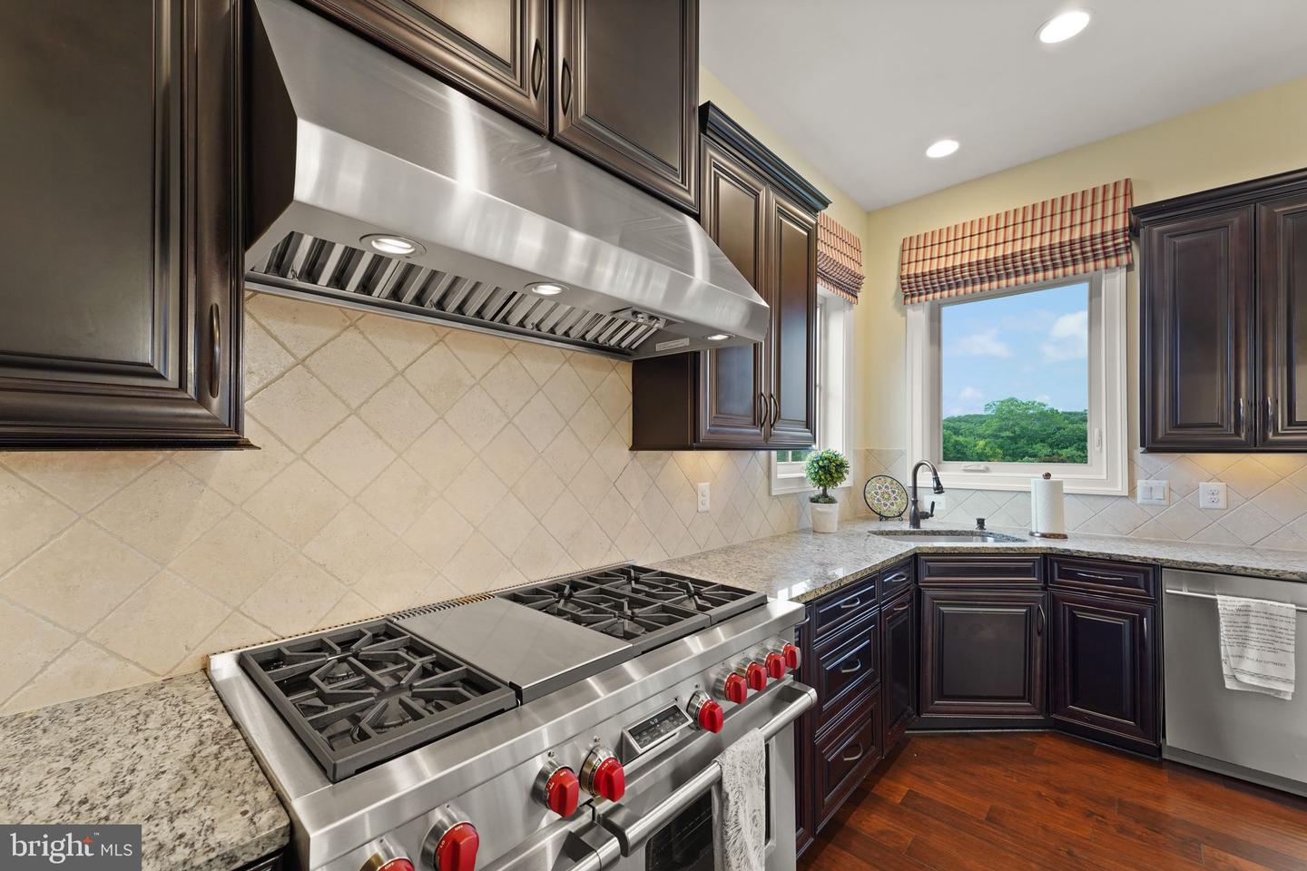 23070 WELBOURNE WALK CT, ASHBURN, Virginia 20148, 4 Bedrooms Bedrooms, ,4 BathroomsBathrooms,Residential,For sale,23070 WELBOURNE WALK CT,VALO2100774 MLS # VALO2100774
