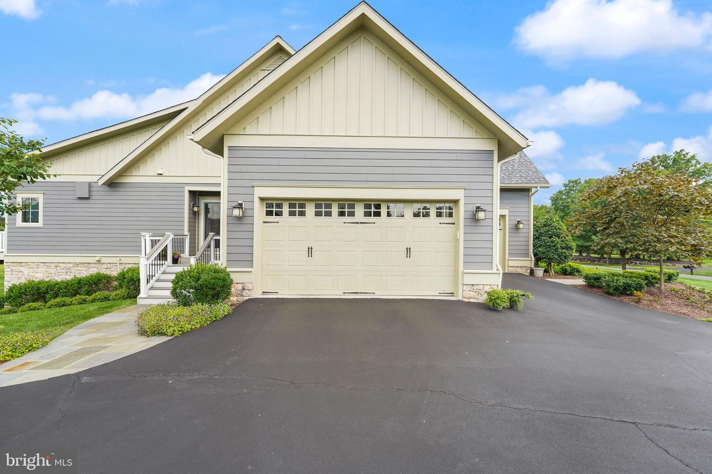 23070 WELBOURNE WALK CT, ASHBURN, Virginia 20148, 4 Bedrooms Bedrooms, ,4 BathroomsBathrooms,Residential,For sale,23070 WELBOURNE WALK CT,VALO2100774 MLS # VALO2100774