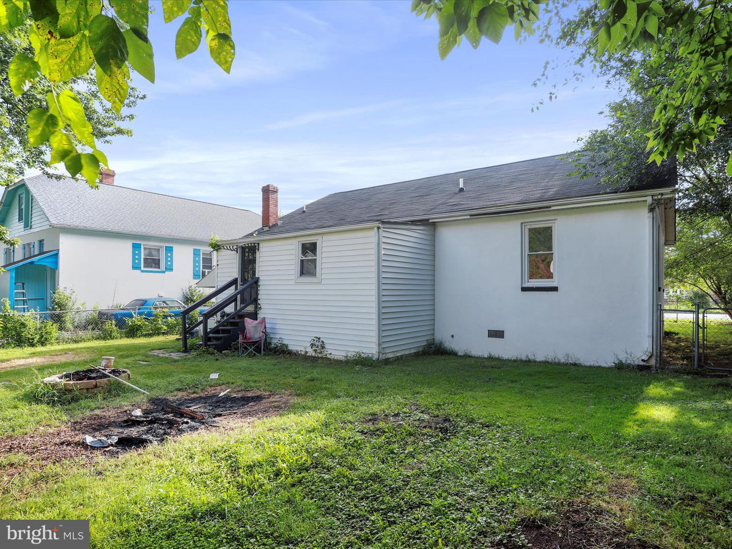 414 VIRGINIA AVE, FRONT ROYAL, Virginia 22630, 3 Bedrooms Bedrooms, ,2 BathroomsBathrooms,Residential,For sale,414 VIRGINIA AVE,VAWR2011648 MLS # VAWR2011648