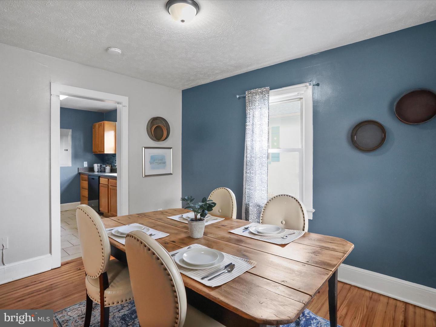414 VIRGINIA AVE, FRONT ROYAL, Virginia 22630, 3 Bedrooms Bedrooms, ,2 BathroomsBathrooms,Residential,For sale,414 VIRGINIA AVE,VAWR2011648 MLS # VAWR2011648
