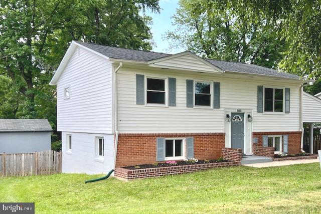 406 W MAPLE AVE, STERLING, Virginia 20164, 6 Bedrooms Bedrooms, ,2 BathroomsBathrooms,Residential,For sale,406 W MAPLE AVE,VALO2102046 MLS # VALO2102046