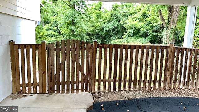 406 W MAPLE AVE, STERLING, Virginia 20164, 6 Bedrooms Bedrooms, ,2 BathroomsBathrooms,Residential,For sale,406 W MAPLE AVE,VALO2102046 MLS # VALO2102046