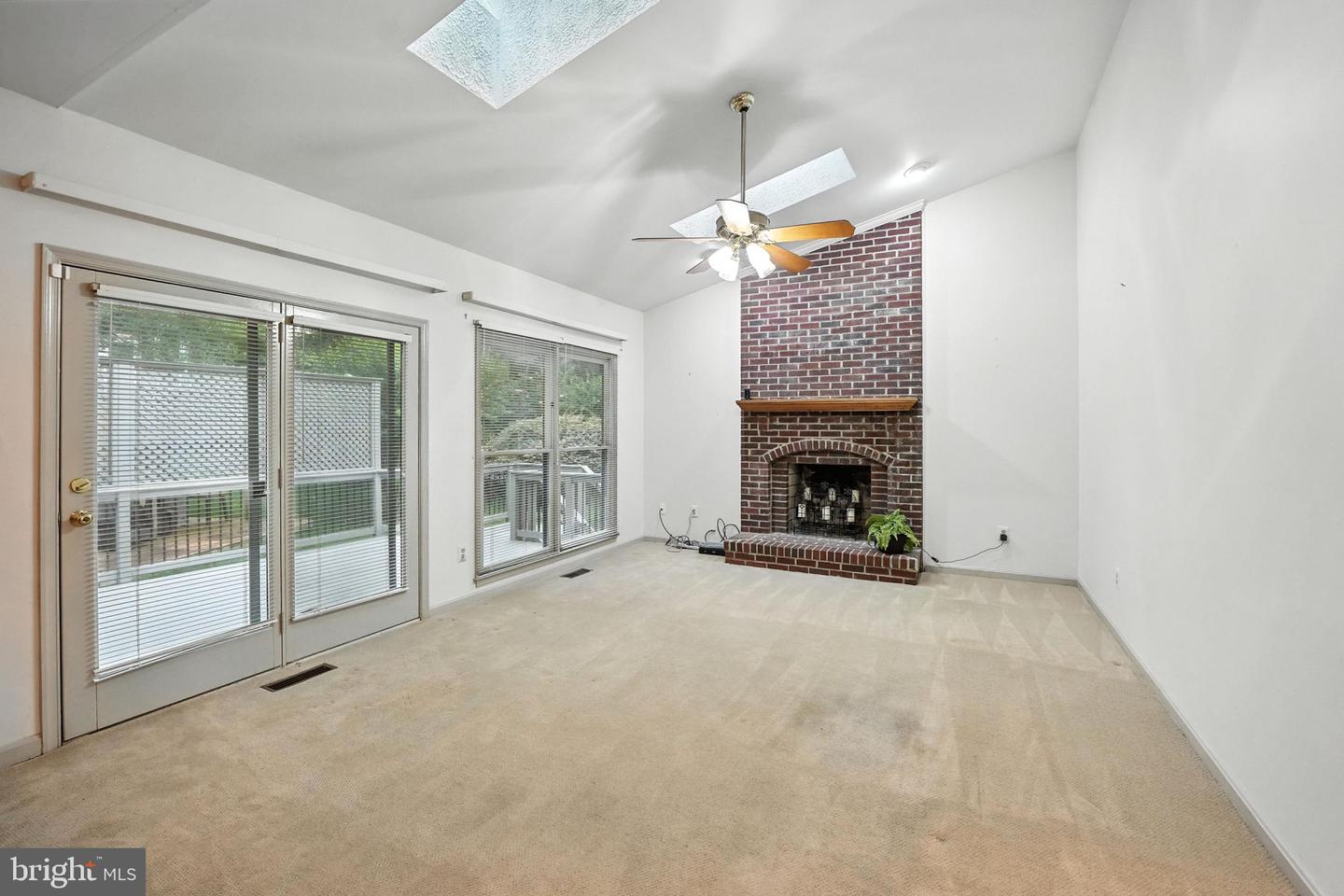 3815 APPALOOSA DR, WOODBRIDGE, Virginia 22192, 4 Bedrooms Bedrooms, ,2 BathroomsBathrooms,Residential,For sale,3815 APPALOOSA DR,VAPW2099744 MLS # VAPW2099744