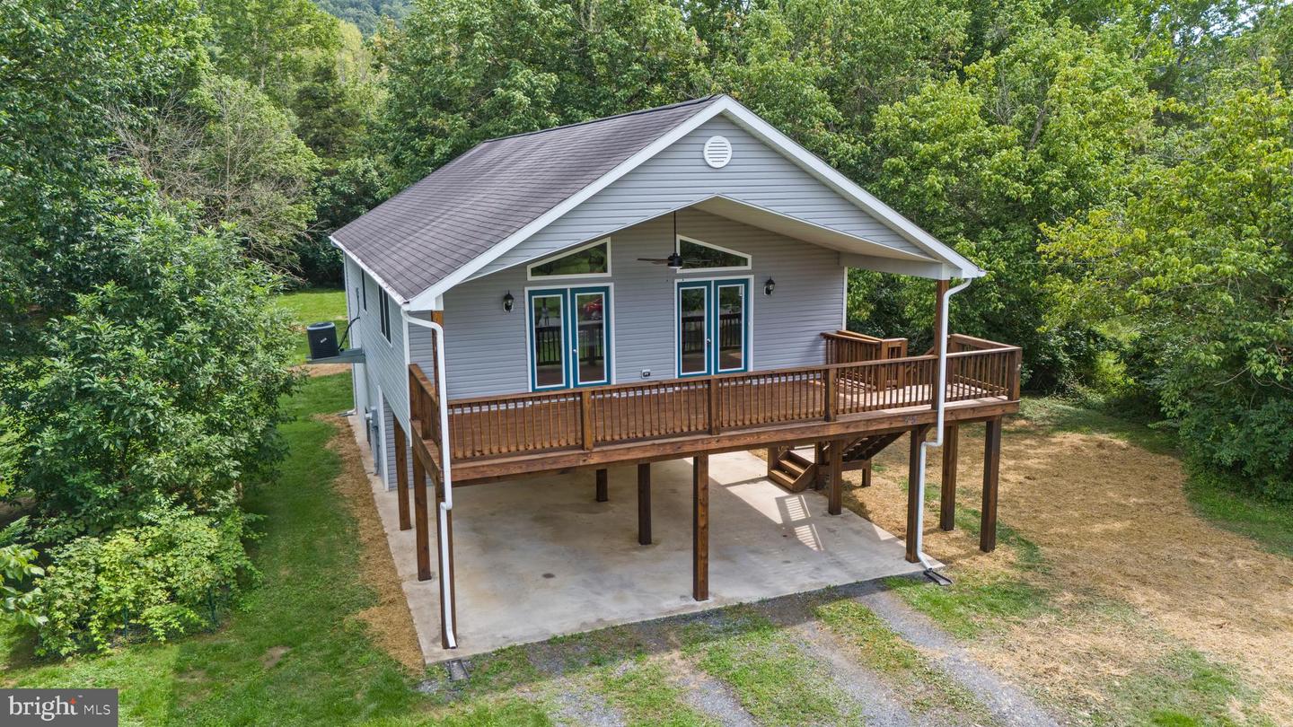 48 FARMS RIVERVIEW RD, FRONT ROYAL, Virginia 22630, 3 Bedrooms Bedrooms, ,2 BathroomsBathrooms,Residential,For sale,48 FARMS RIVERVIEW RD,VAWR2011780 MLS # VAWR2011780