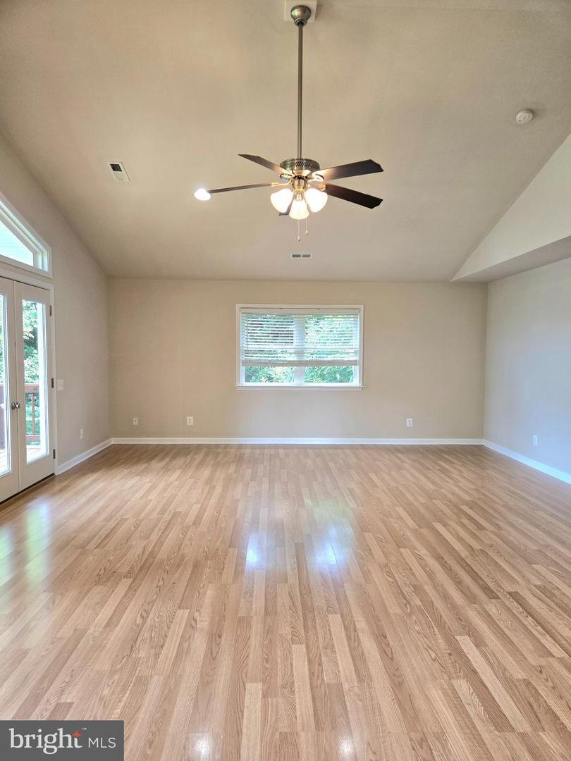 48 FARMS RIVERVIEW RD, FRONT ROYAL, Virginia 22630, 3 Bedrooms Bedrooms, ,2 BathroomsBathrooms,Residential,For sale,48 FARMS RIVERVIEW RD,VAWR2011780 MLS # VAWR2011780