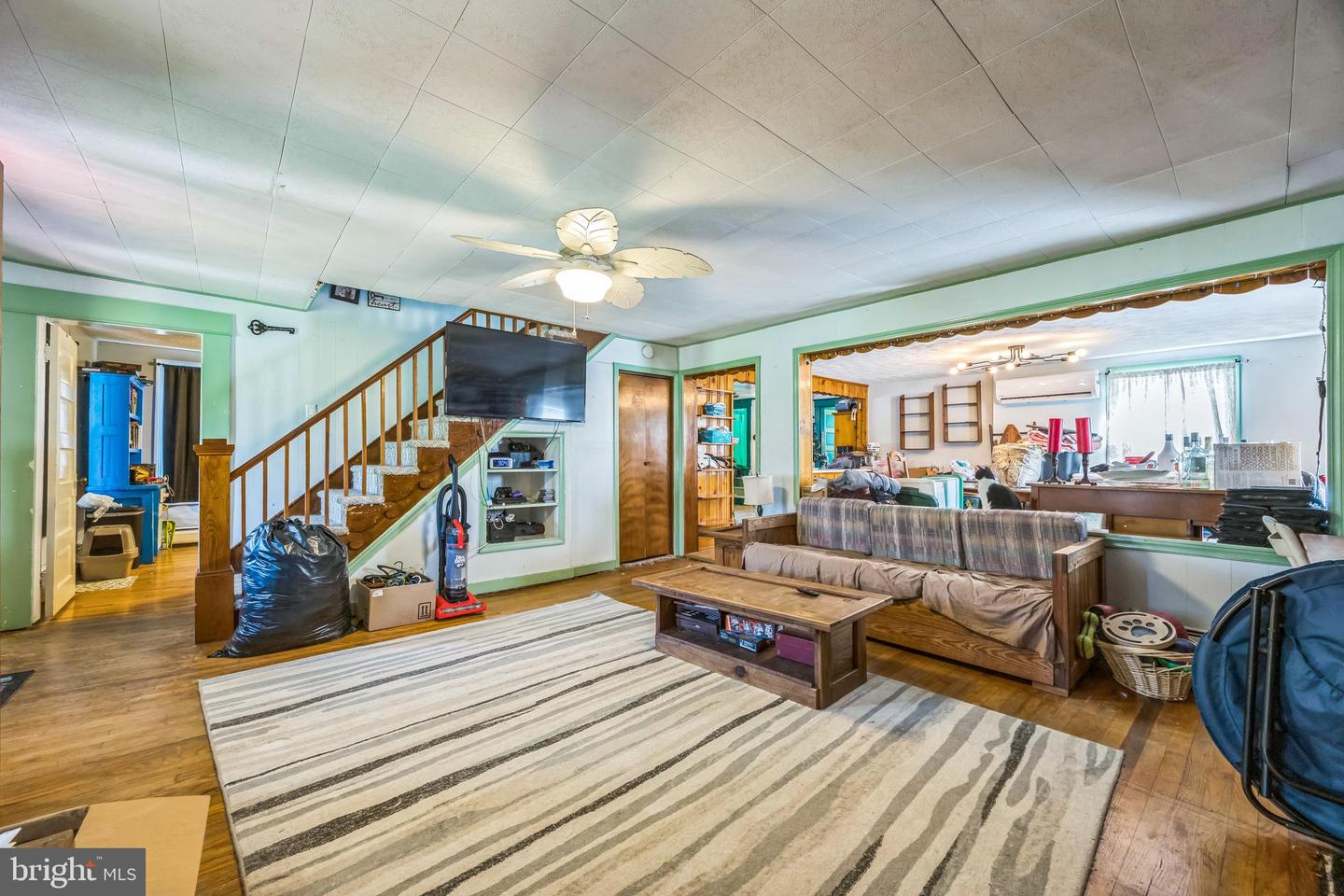 221 KITE HOLLOW RD, STANLEY, Virginia 22851, 4 Bedrooms Bedrooms, ,2 BathroomsBathrooms,Residential,For sale,221 KITE HOLLOW RD,VAPA2005200 MLS # VAPA2005200