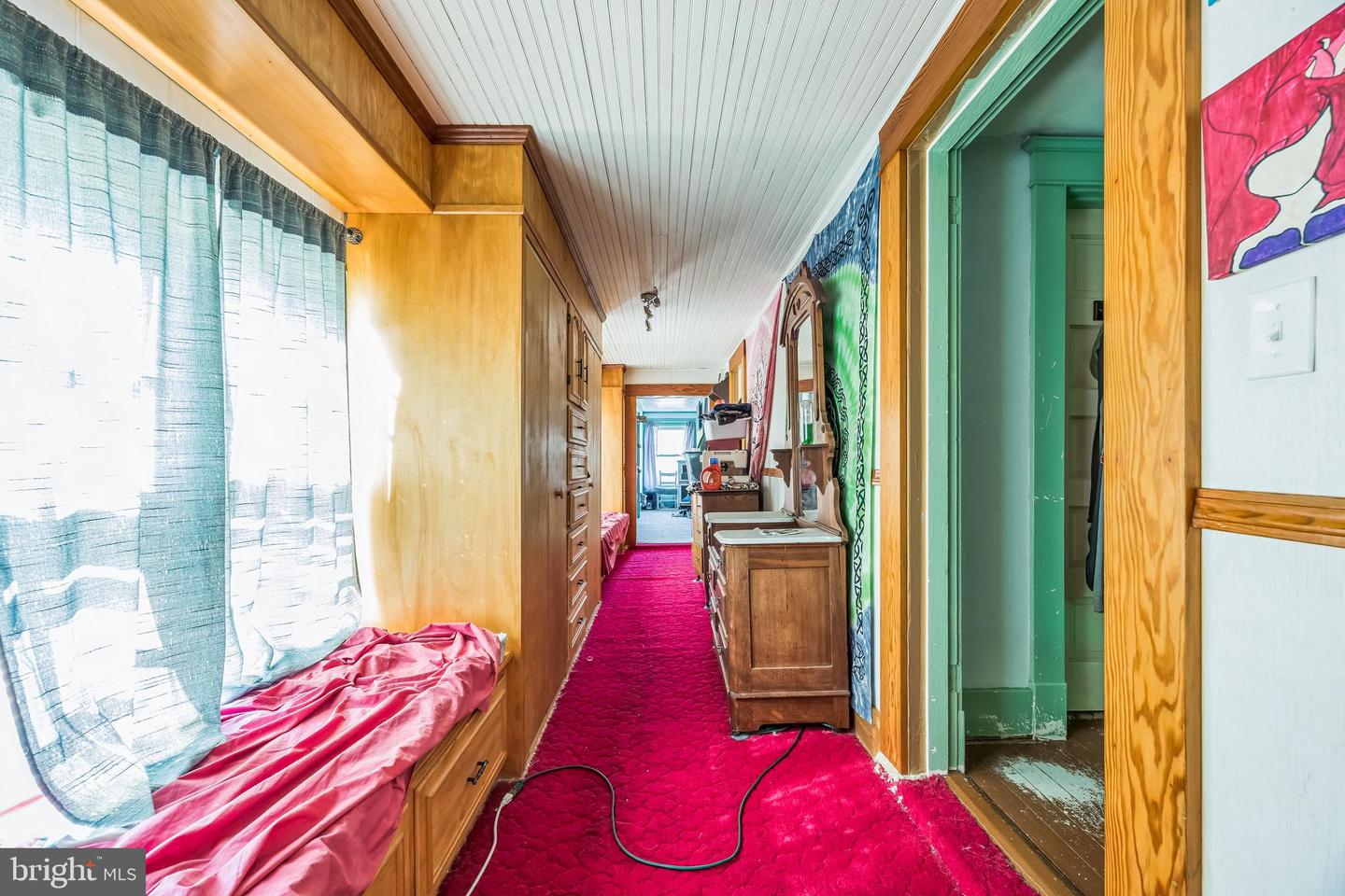 221 KITE HOLLOW RD, STANLEY, Virginia 22851, 4 Bedrooms Bedrooms, ,2 BathroomsBathrooms,Residential,For sale,221 KITE HOLLOW RD,VAPA2005200 MLS # VAPA2005200