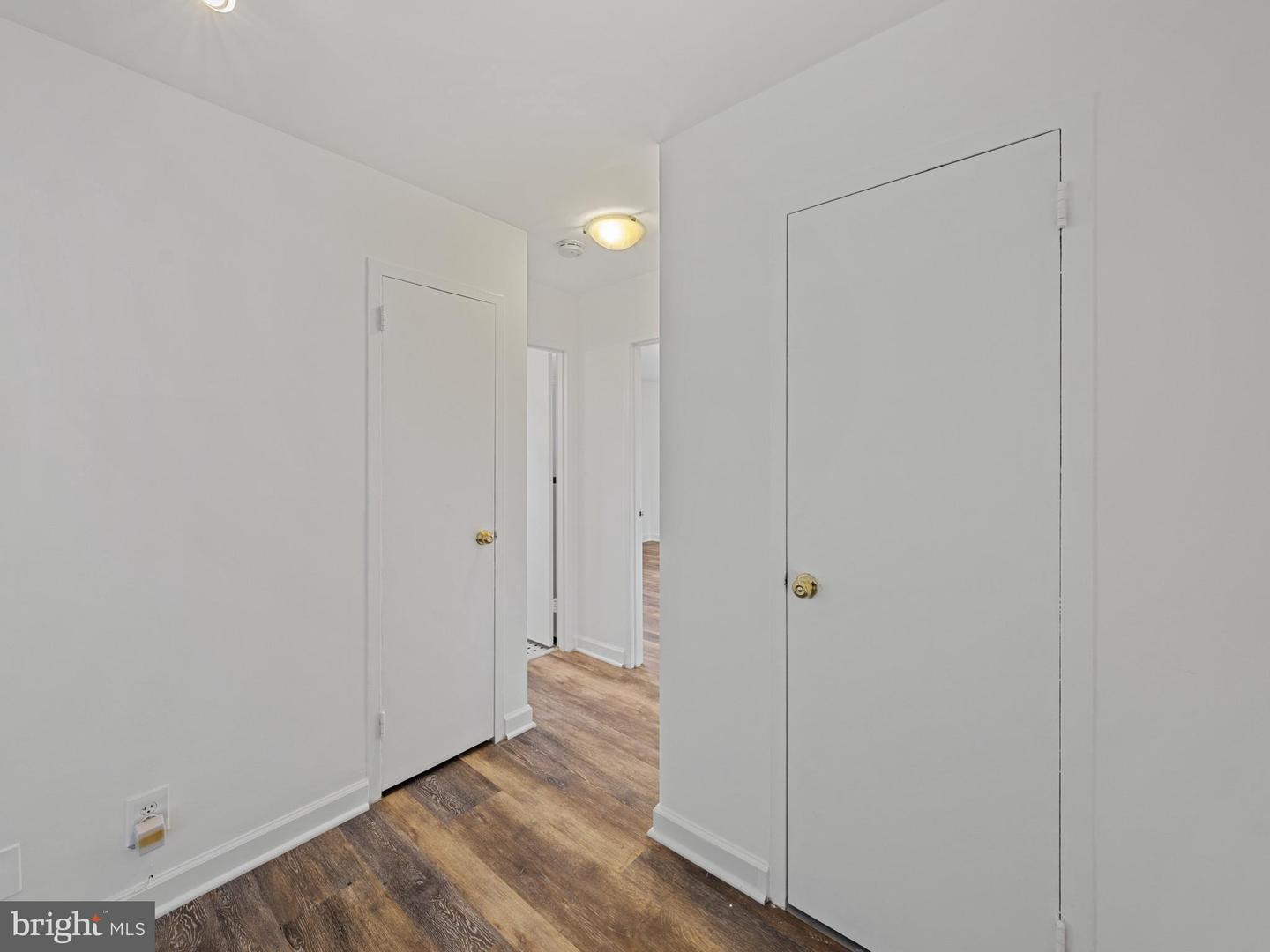 2030 N WOODROW ST #11, ARLINGTON, Virginia 22207, 1 Bedroom Bedrooms, 2 Rooms Rooms,1 BathroomBathrooms,Residential,For sale,2030 N WOODROW ST #11,VAAR2061576 MLS # VAAR2061576