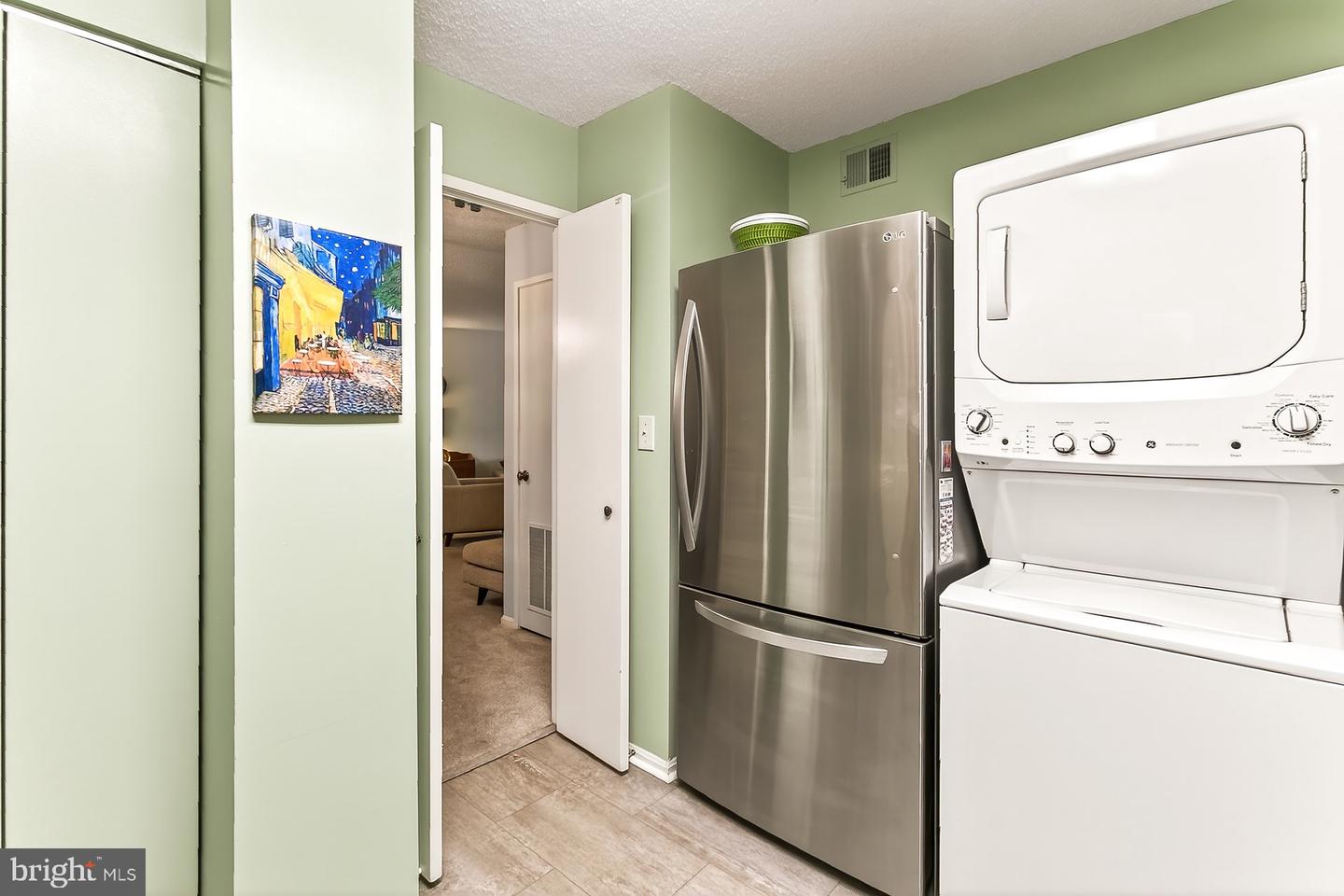 5903 MOUNT EAGLE DR #303, ALEXANDRIA, Virginia 22303, 1 Bedroom Bedrooms, 3 Rooms Rooms,1 BathroomBathrooms,Residential,For sale,5903 MOUNT EAGLE DR #303,VAFX2258900 MLS # VAFX2258900