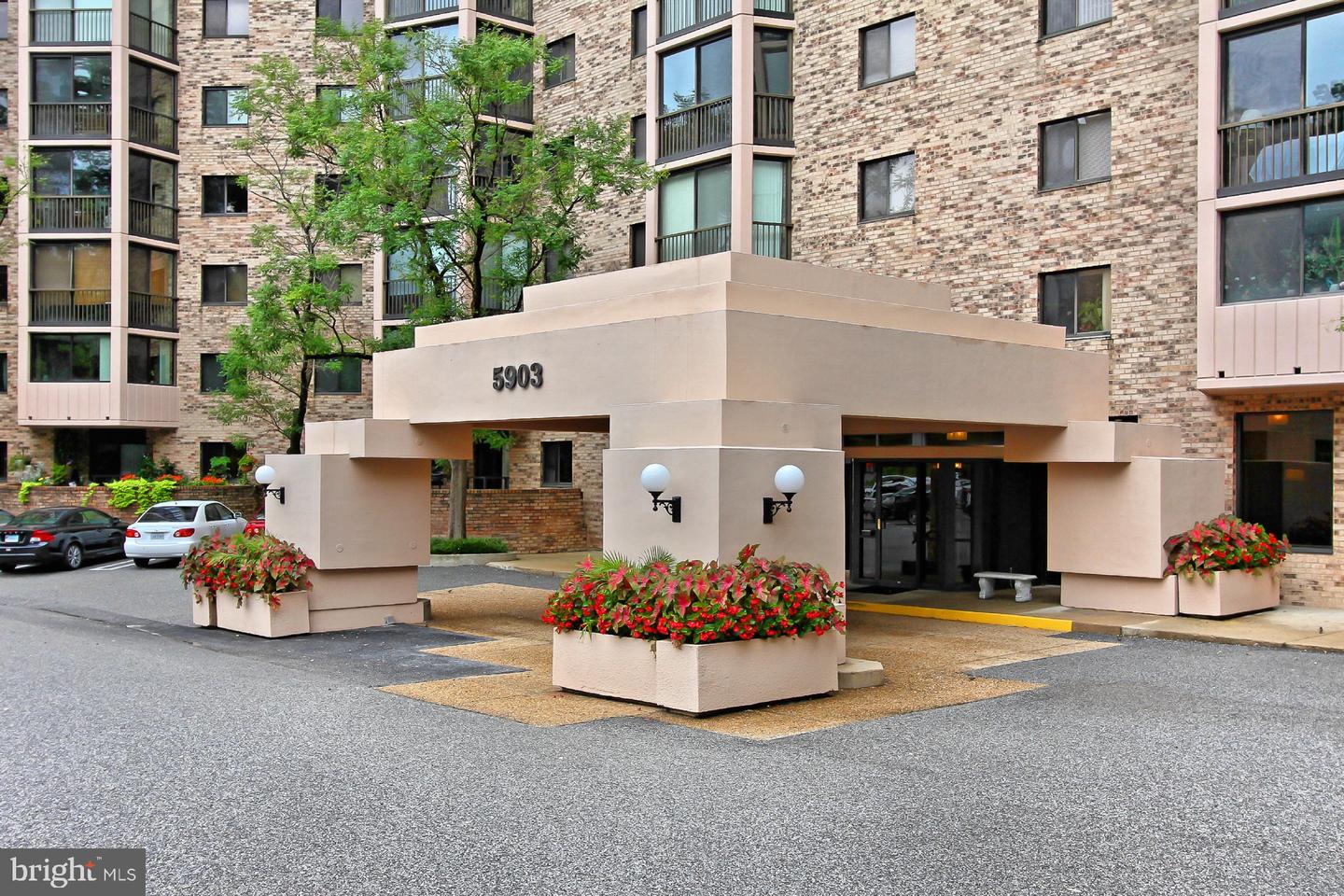 5903 MOUNT EAGLE DR #303, ALEXANDRIA, Virginia 22303, 1 Bedroom Bedrooms, 3 Rooms Rooms,1 BathroomBathrooms,Residential,For sale,5903 MOUNT EAGLE DR #303,VAFX2258900 MLS # VAFX2258900