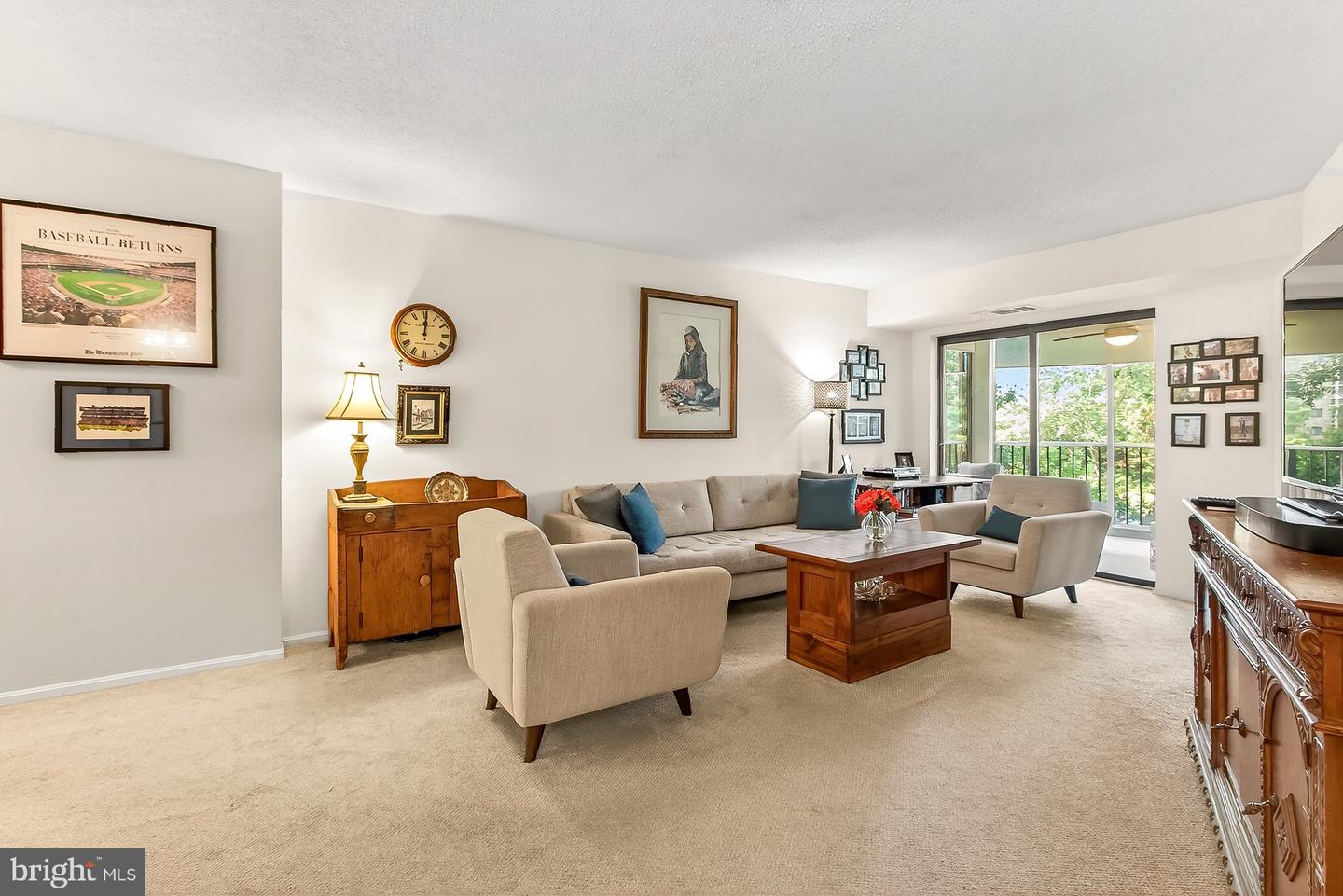 5903 MOUNT EAGLE DR #303, ALEXANDRIA, Virginia 22303, 1 Bedroom Bedrooms, 3 Rooms Rooms,1 BathroomBathrooms,Residential,For sale,5903 MOUNT EAGLE DR #303,VAFX2258900 MLS # VAFX2258900