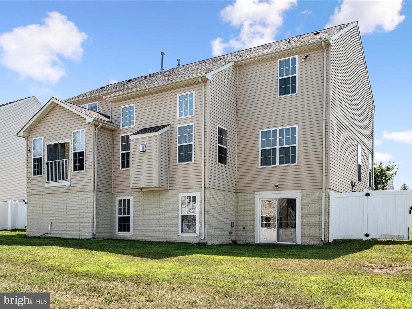 107 DEEP BOTTOM PLACE, STEPHENS CITY, Virginia 22655, 5 Bedrooms Bedrooms, ,3 BathroomsBathrooms,Residential,For sale,107 DEEP BOTTOM PLACE,VAFV2035832 MLS # VAFV2035832