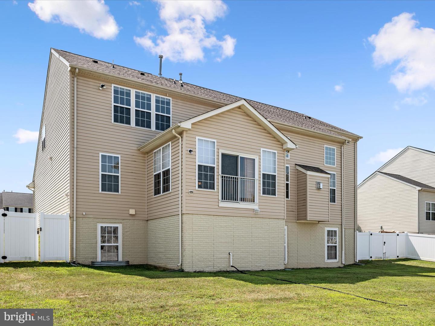 107 DEEP BOTTOM PLACE, STEPHENS CITY, Virginia 22655, 5 Bedrooms Bedrooms, ,3 BathroomsBathrooms,Residential,For sale,107 DEEP BOTTOM PLACE,VAFV2035832 MLS # VAFV2035832