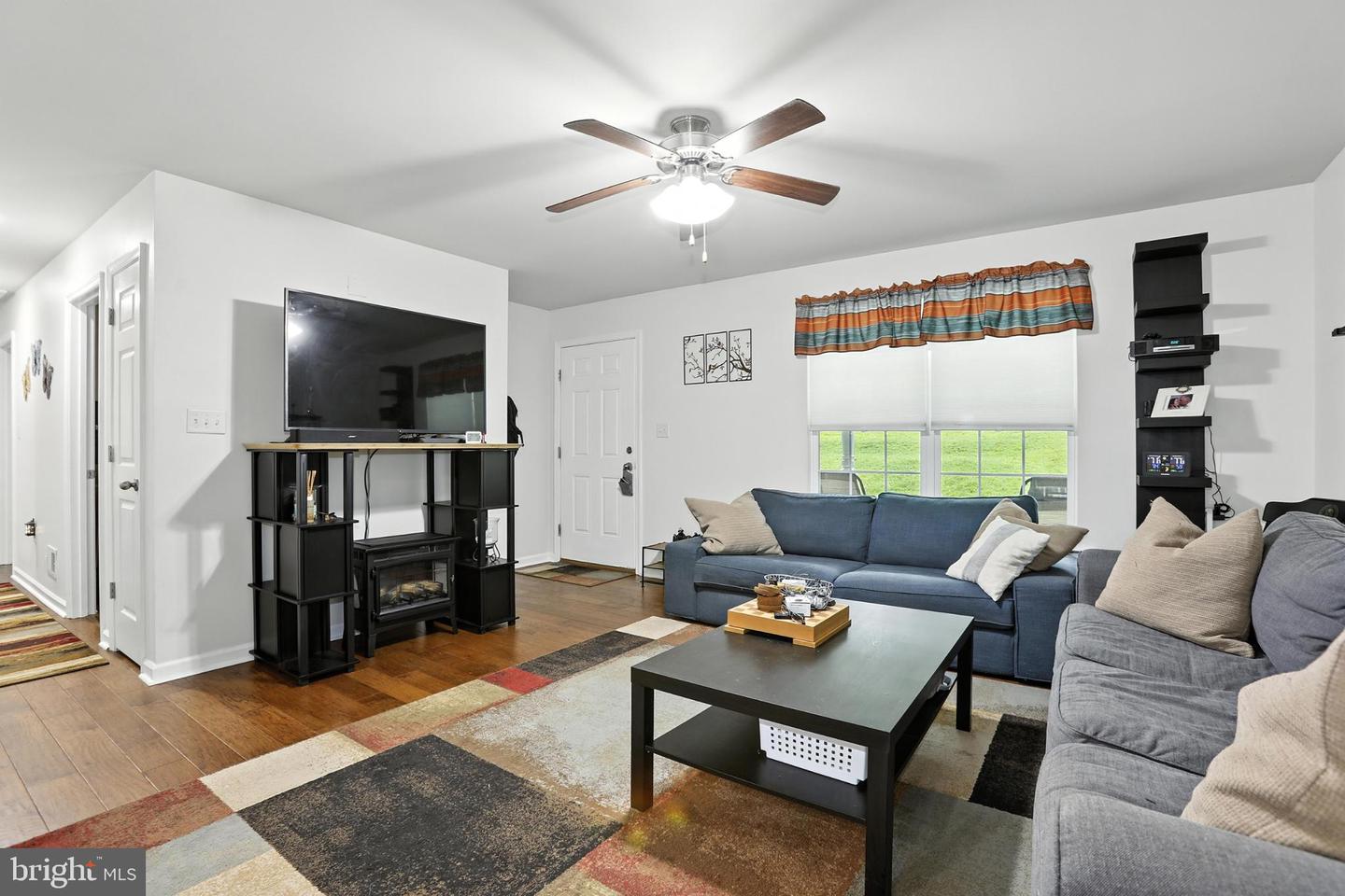 11518 WILDERNESS PARK DR, SPOTSYLVANIA, Virginia 22551, 2 Bedrooms Bedrooms, 7 Rooms Rooms,2 BathroomsBathrooms,Residential,For sale,11518 WILDERNESS PARK DR,VASP2035158 MLS # VASP2035158