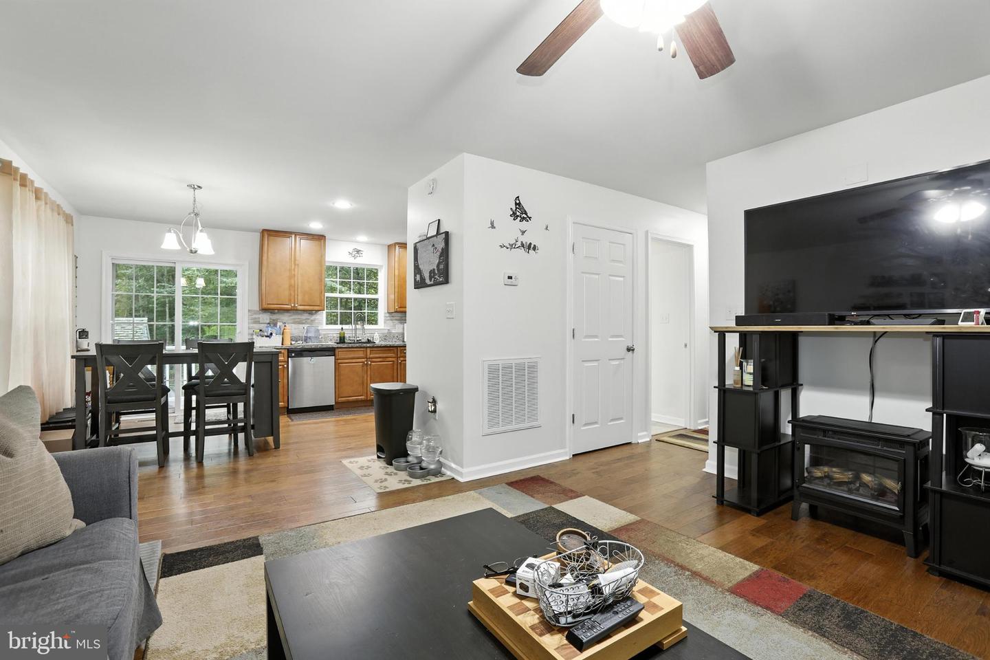 11518 WILDERNESS PARK DR, SPOTSYLVANIA, Virginia 22551, 2 Bedrooms Bedrooms, 7 Rooms Rooms,2 BathroomsBathrooms,Residential,For sale,11518 WILDERNESS PARK DR,VASP2035158 MLS # VASP2035158