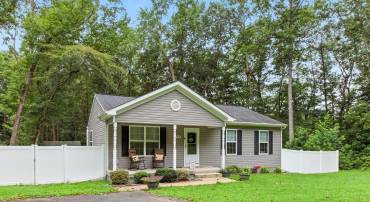 11518 WILDERNESS PARK DR, SPOTSYLVANIA, Virginia 22551, 2 Bedrooms Bedrooms, 7 Rooms Rooms,2 BathroomsBathrooms,Residential,For sale,11518 WILDERNESS PARK DR,VASP2035158 MLS # VASP2035158