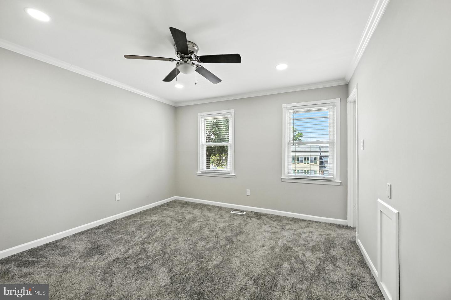 907 WINDSOR CT, STERLING, Virginia 20164, 3 Bedrooms Bedrooms, ,1 BathroomBathrooms,Residential,For sale,907 WINDSOR CT,VALO2103836 MLS # VALO2103836