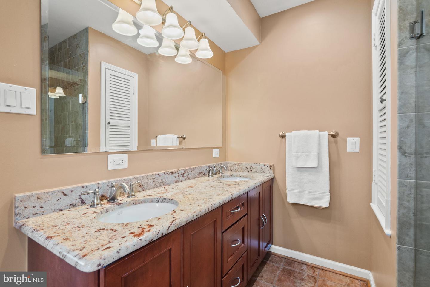 6321 BARRISTER PL, ALEXANDRIA, Virginia 22307, 3 Bedrooms Bedrooms, ,3 BathroomsBathrooms,Residential,For sale,6321 BARRISTER PL,VAFX2259504 MLS # VAFX2259504