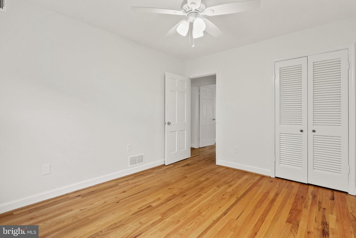 6321 BARRISTER PL, ALEXANDRIA, Virginia 22307, 3 Bedrooms Bedrooms, ,3 BathroomsBathrooms,Residential,For sale,6321 BARRISTER PL,VAFX2259504 MLS # VAFX2259504