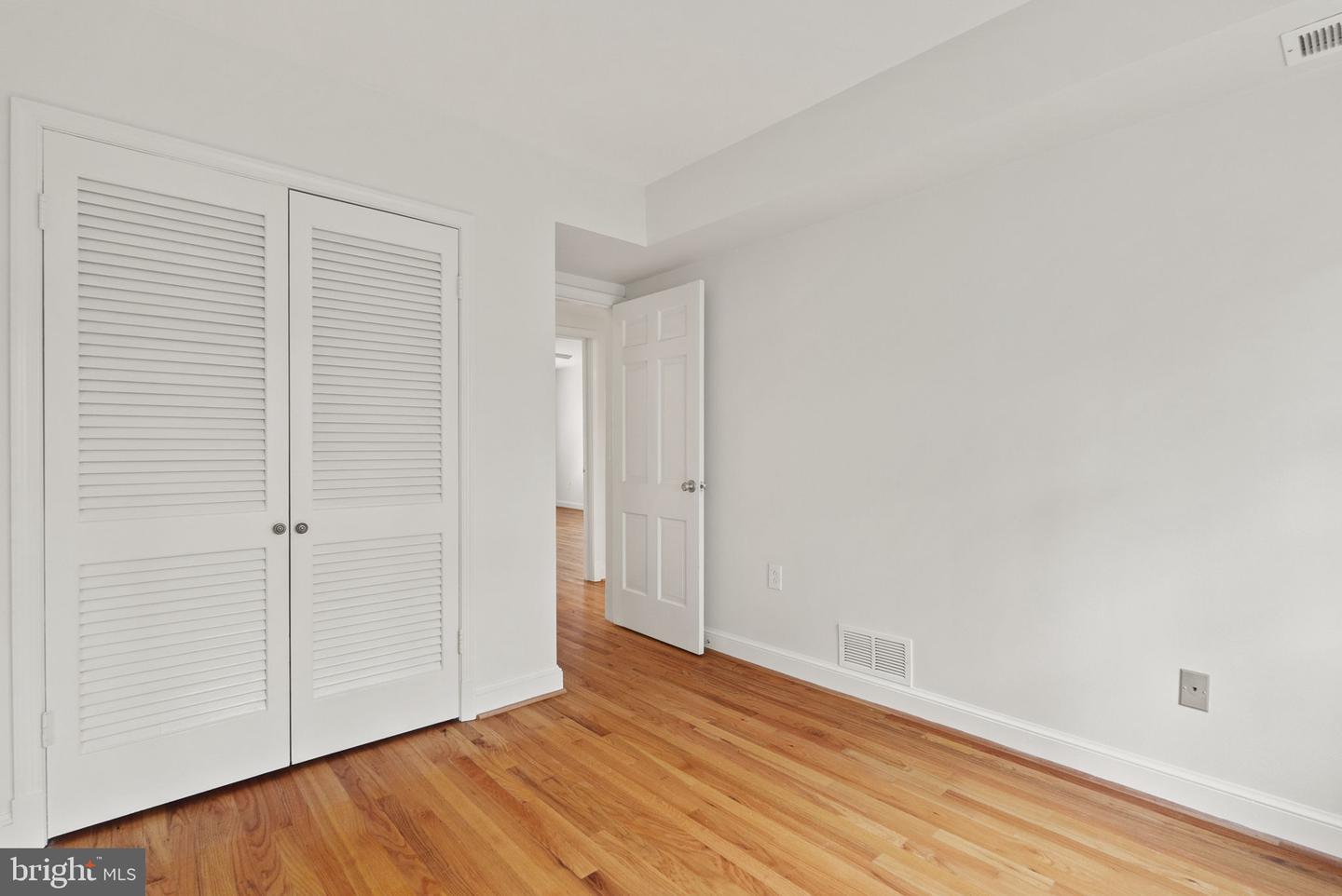 6321 BARRISTER PL, ALEXANDRIA, Virginia 22307, 3 Bedrooms Bedrooms, ,3 BathroomsBathrooms,Residential,For sale,6321 BARRISTER PL,VAFX2259504 MLS # VAFX2259504