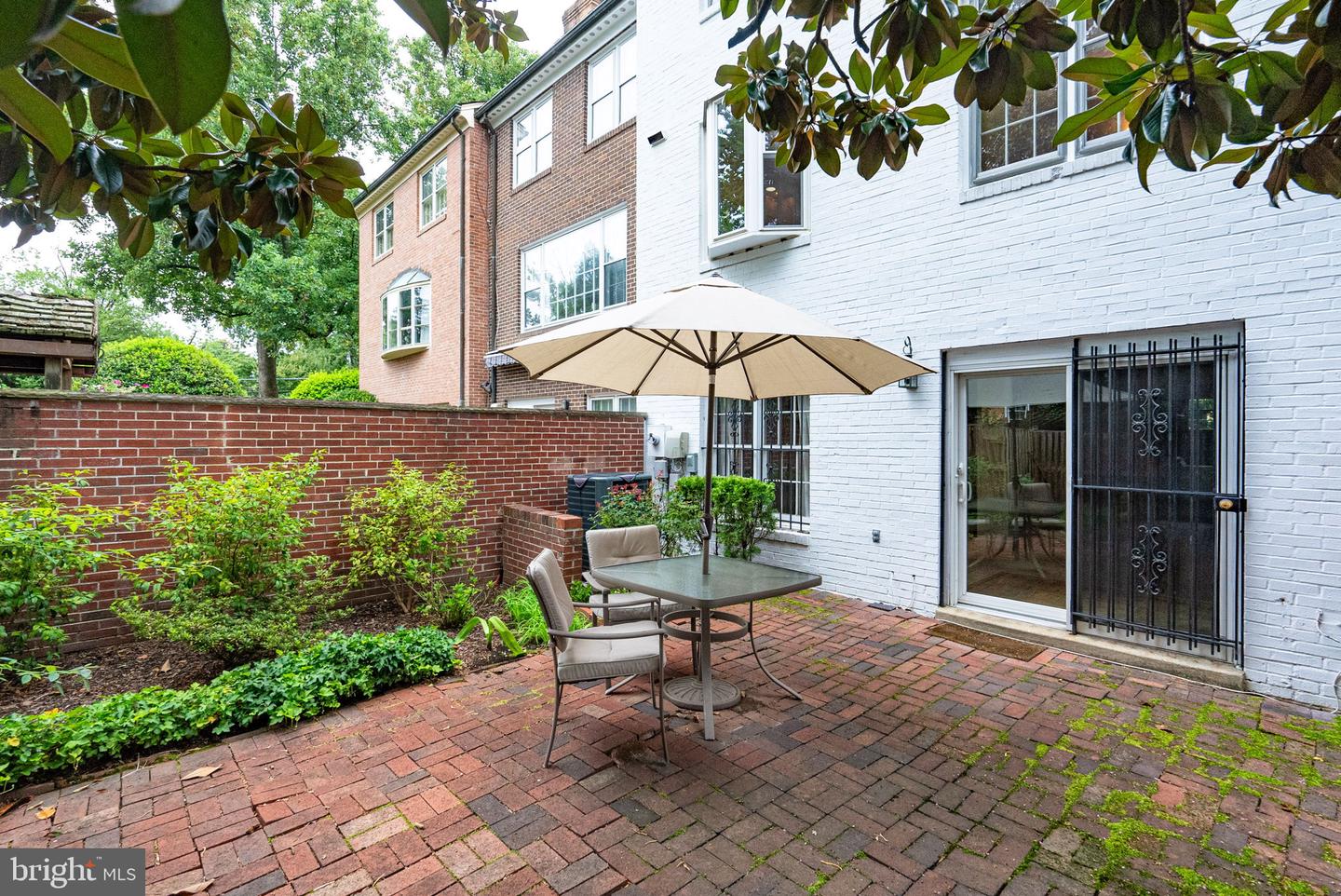 6321 BARRISTER PL, ALEXANDRIA, Virginia 22307, 3 Bedrooms Bedrooms, ,3 BathroomsBathrooms,Residential,For sale,6321 BARRISTER PL,VAFX2259504 MLS # VAFX2259504
