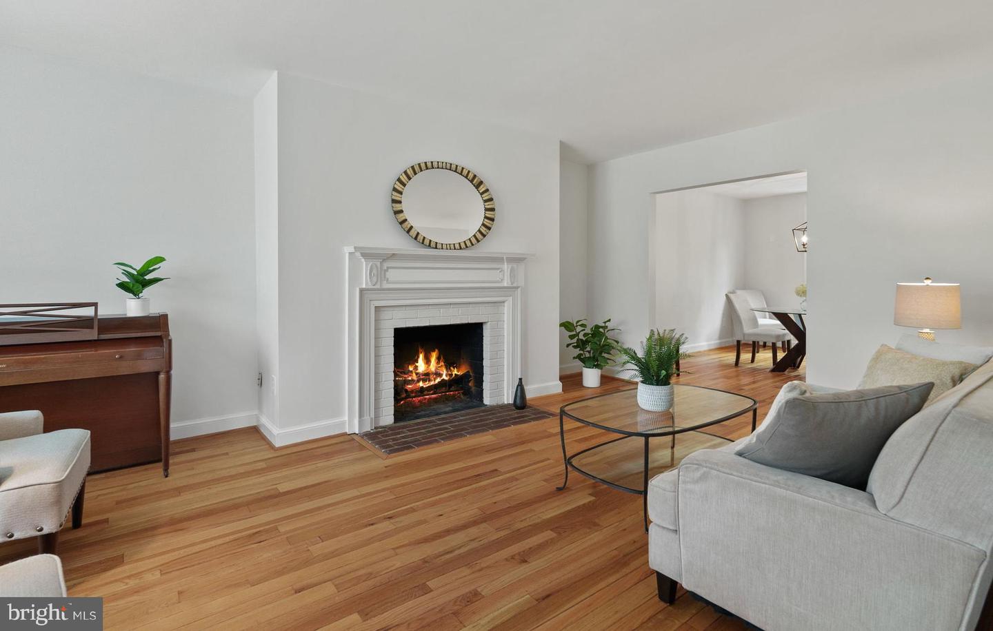 6321 BARRISTER PL, ALEXANDRIA, Virginia 22307, 3 Bedrooms Bedrooms, ,3 BathroomsBathrooms,Residential,For sale,6321 BARRISTER PL,VAFX2259504 MLS # VAFX2259504