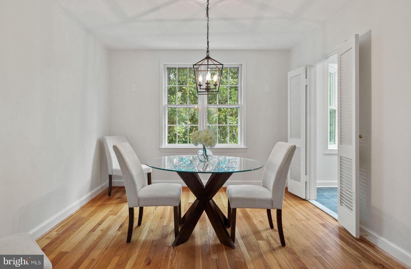 6321 BARRISTER PL, ALEXANDRIA, Virginia 22307, 3 Bedrooms Bedrooms, ,3 BathroomsBathrooms,Residential,For sale,6321 BARRISTER PL,VAFX2259504 MLS # VAFX2259504