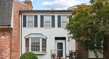 6321 BARRISTER PL, ALEXANDRIA, Virginia 22307, 3 Bedrooms Bedrooms, ,3 BathroomsBathrooms,Residential,For sale,6321 BARRISTER PL,VAFX2259504 MLS # VAFX2259504
