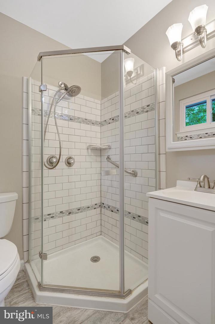 5518 VENTNOR LN, SPRINGFIELD, Virginia 22151, 4 Bedrooms Bedrooms, ,2 BathroomsBathrooms,Residential,For sale,5518 VENTNOR LN,VAFX2259534 MLS # VAFX2259534