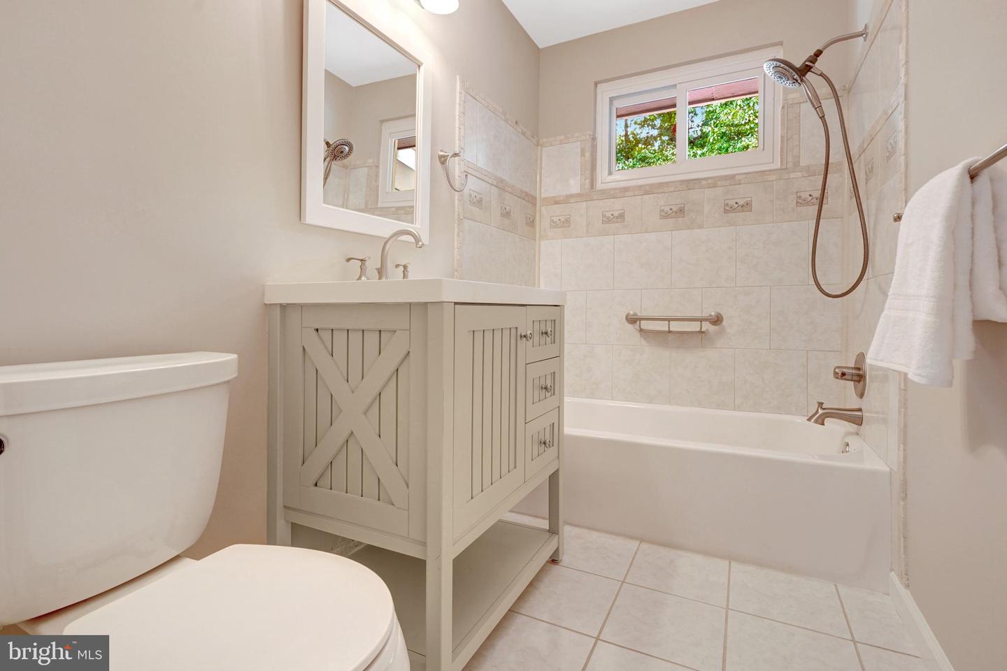 5518 VENTNOR LN, SPRINGFIELD, Virginia 22151, 4 Bedrooms Bedrooms, ,2 BathroomsBathrooms,Residential,For sale,5518 VENTNOR LN,VAFX2259534 MLS # VAFX2259534