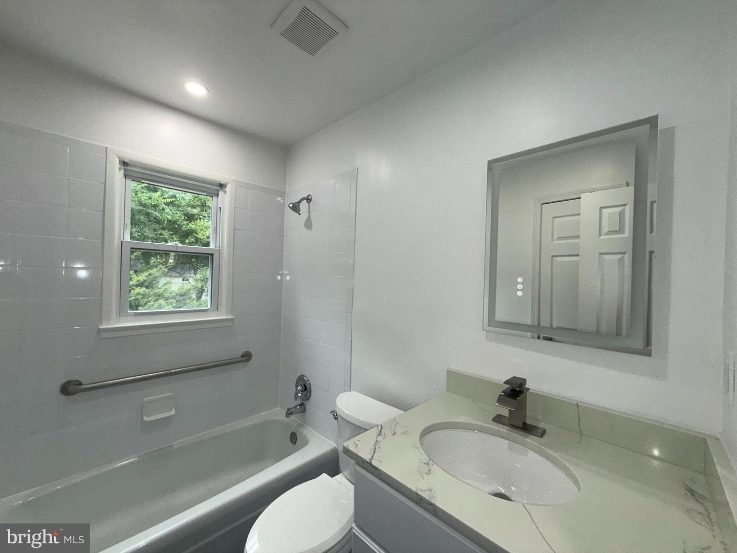 9411 BLACKSTONE RD, MANASSAS, Virginia 20110, 4 Bedrooms Bedrooms, ,3 BathroomsBathrooms,Residential,For sale,9411 BLACKSTONE RD,VAPW2098838 MLS # VAPW2098838