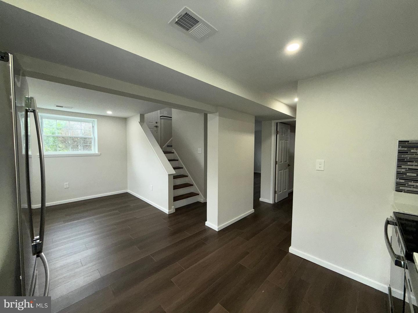 9411 BLACKSTONE RD, MANASSAS, Virginia 20110, 4 Bedrooms Bedrooms, ,3 BathroomsBathrooms,Residential,For sale,9411 BLACKSTONE RD,VAPW2098838 MLS # VAPW2098838