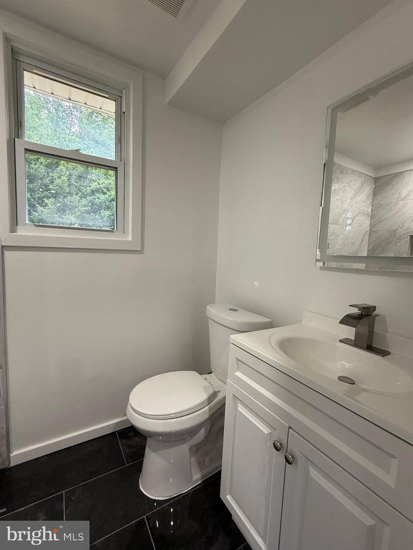 9411 BLACKSTONE RD, MANASSAS, Virginia 20110, 4 Bedrooms Bedrooms, ,3 BathroomsBathrooms,Residential,For sale,9411 BLACKSTONE RD,VAPW2098838 MLS # VAPW2098838