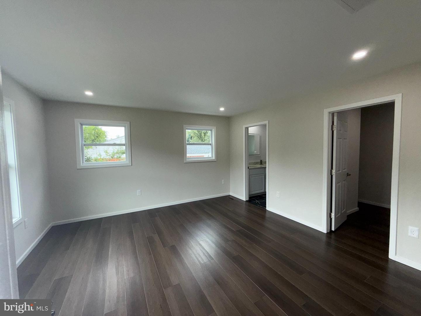 9411 BLACKSTONE RD, MANASSAS, Virginia 20110, 4 Bedrooms Bedrooms, ,3 BathroomsBathrooms,Residential,For sale,9411 BLACKSTONE RD,VAPW2098838 MLS # VAPW2098838