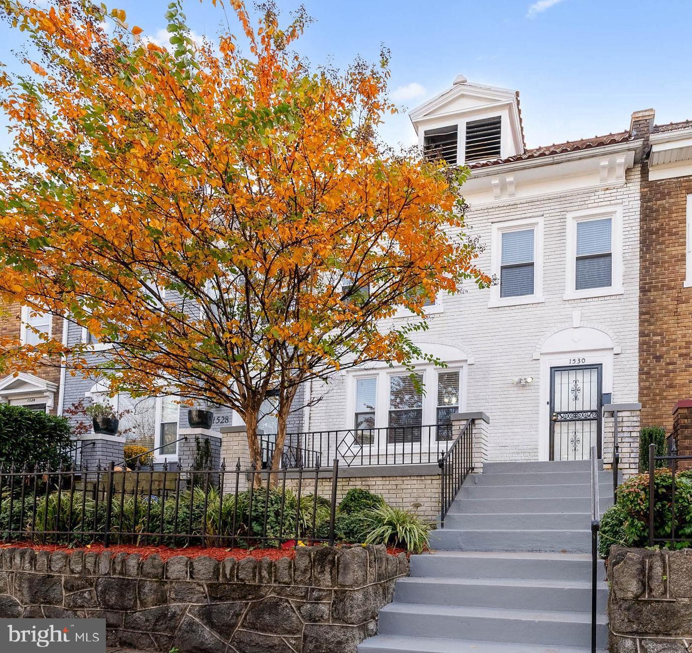 1530 SPRING PL NW, WASHINGTON, District Of Columbia 20010, 4 Bedrooms Bedrooms, ,3 BathroomsBathrooms,Residential,For sale,1530 SPRING PL NW,DCDC2210010 MLS # DCDC2210010