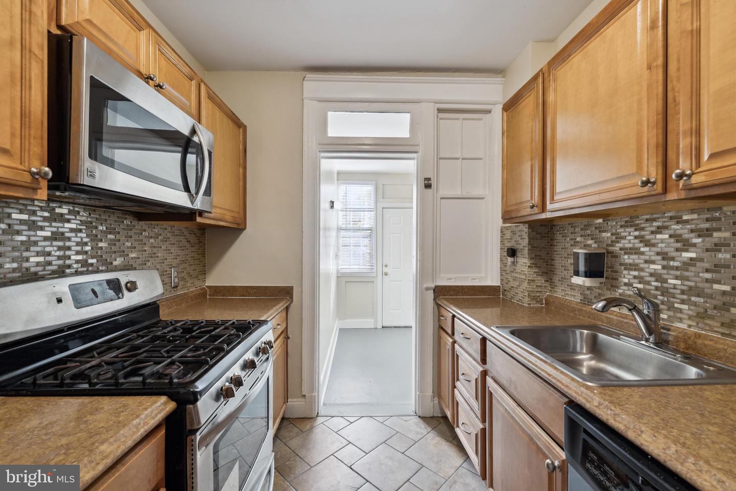 1530 SPRING PL NW, WASHINGTON, District Of Columbia 20010, 4 Bedrooms Bedrooms, ,3 BathroomsBathrooms,Residential,For sale,1530 SPRING PL NW,DCDC2210010 MLS # DCDC2210010