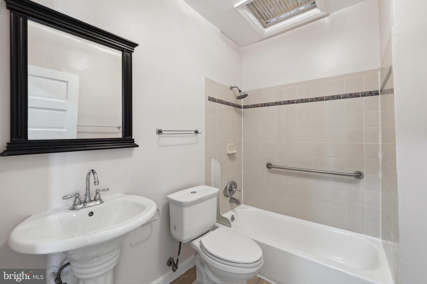 1530 SPRING PL NW, WASHINGTON, District Of Columbia 20010, 4 Bedrooms Bedrooms, ,3 BathroomsBathrooms,Residential,For sale,1530 SPRING PL NW,DCDC2210010 MLS # DCDC2210010