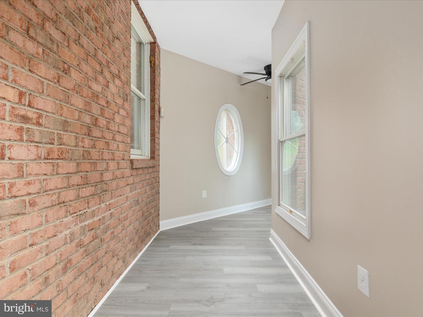 7563 FOXVIEW DR, WARRENTON, Virginia 20186, 5 Bedrooms Bedrooms, 9 Rooms Rooms,4 BathroomsBathrooms,Residential,For sale,7563 FOXVIEW DR,VAFQ2017450 MLS # VAFQ2017450
