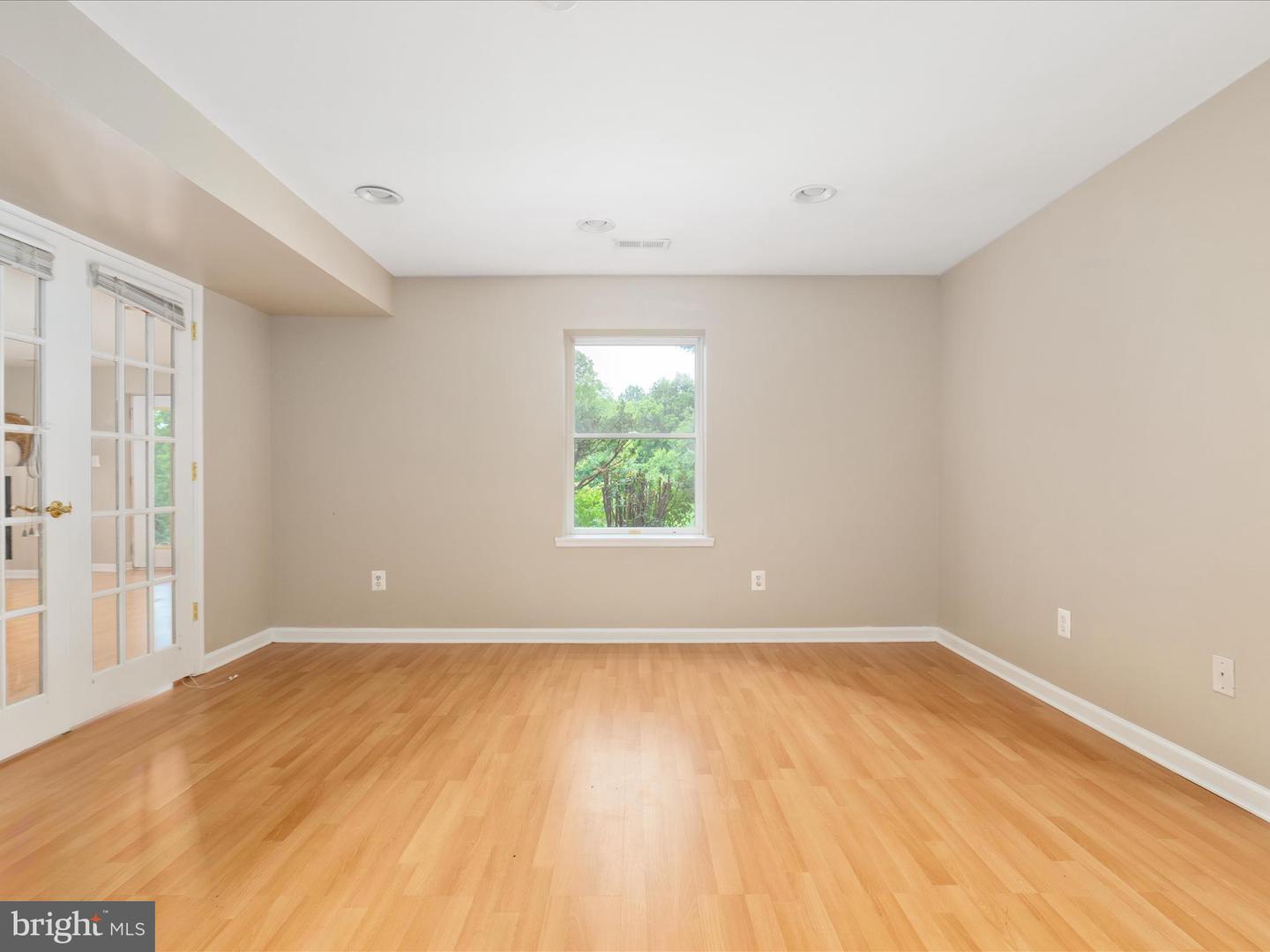 7563 FOXVIEW DR, WARRENTON, Virginia 20186, 5 Bedrooms Bedrooms, 9 Rooms Rooms,4 BathroomsBathrooms,Residential,For sale,7563 FOXVIEW DR,VAFQ2017450 MLS # VAFQ2017450