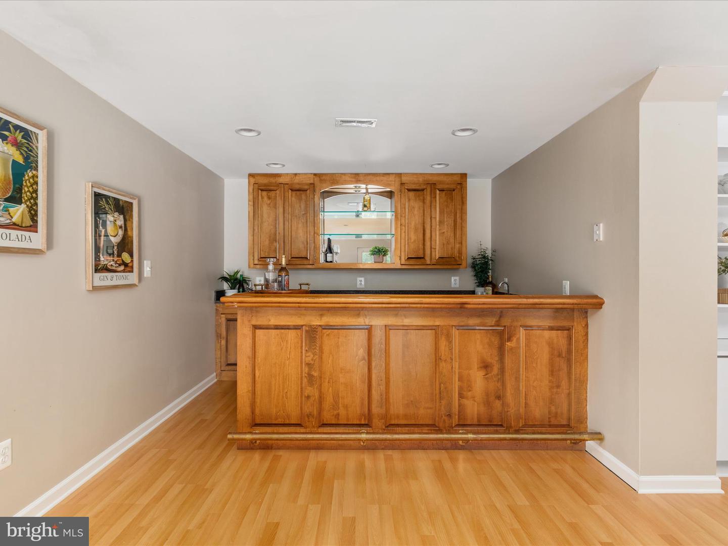 7563 FOXVIEW DR, WARRENTON, Virginia 20186, 5 Bedrooms Bedrooms, 9 Rooms Rooms,4 BathroomsBathrooms,Residential,For sale,7563 FOXVIEW DR,VAFQ2017450 MLS # VAFQ2017450