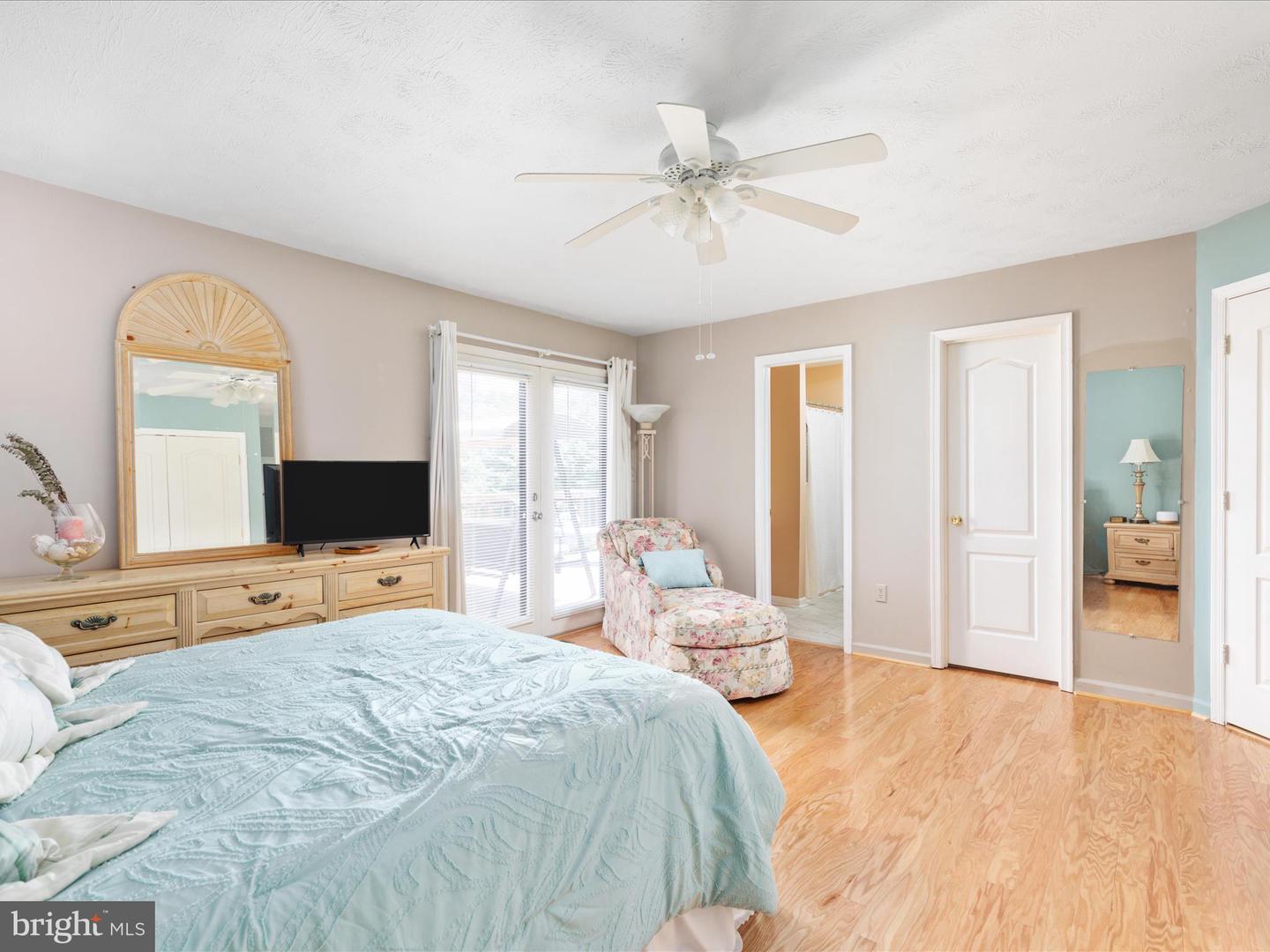 861 BATTLEFIELD BLUFF DR, NEW MARKET, Virginia 22844, 4 Bedrooms Bedrooms, ,3 BathroomsBathrooms,Residential,For sale,861 BATTLEFIELD BLUFF DR,VASH2012082 MLS # VASH2012082