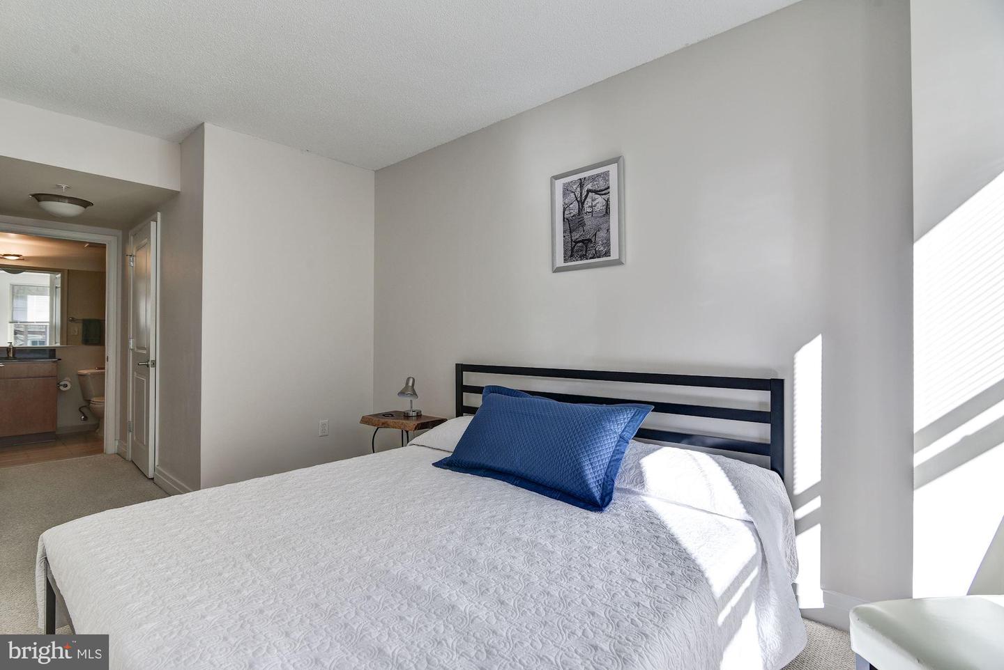 915 E ST NW #812, WASHINGTON, District Of Columbia 20004, 1 Bedroom Bedrooms, ,1 BathroomBathrooms,Residential,For sale,915 E ST NW #812,DCDC2212920 MLS # DCDC2212920