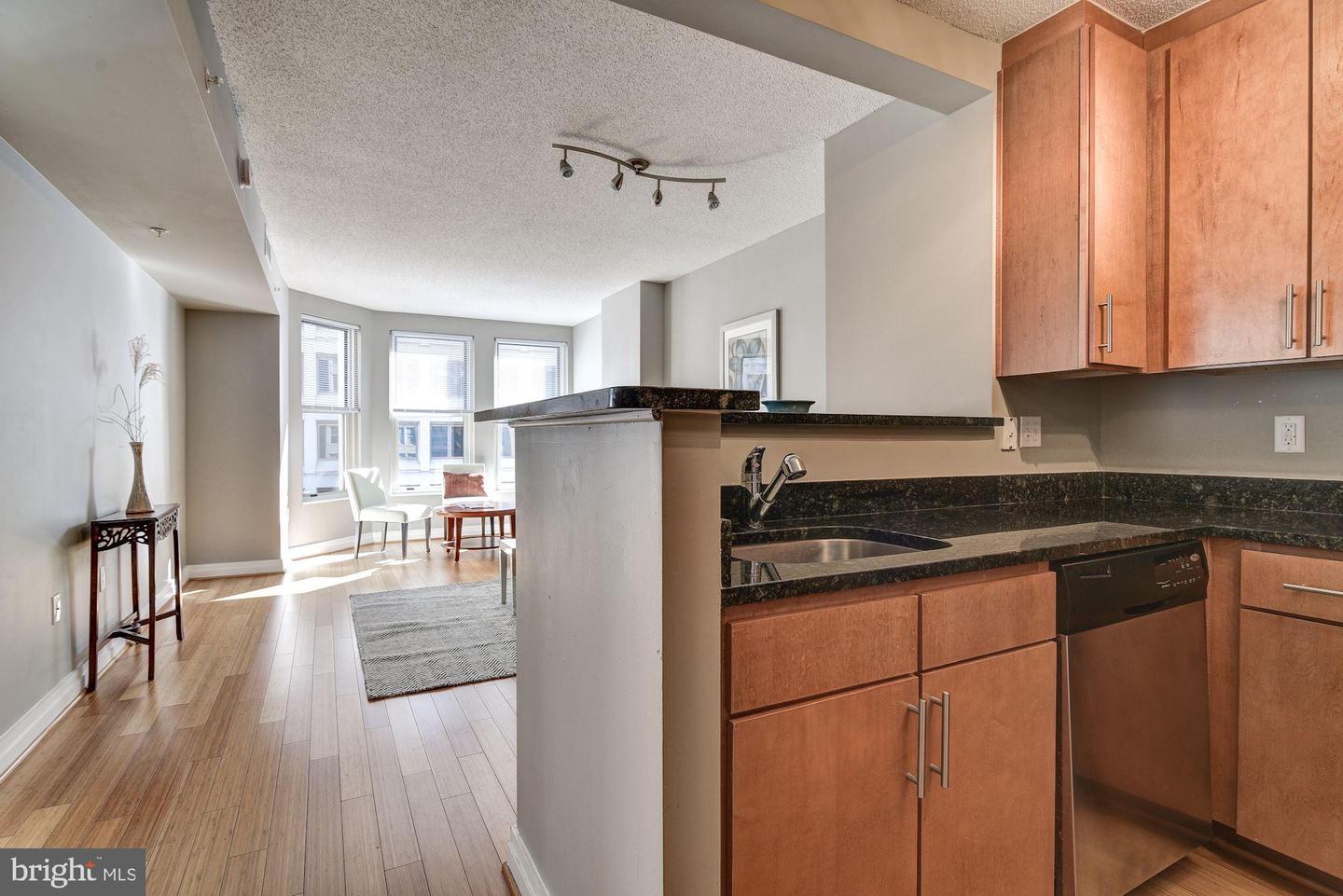 915 E ST NW #812, WASHINGTON, District Of Columbia 20004, 1 Bedroom Bedrooms, ,1 BathroomBathrooms,Residential,For sale,915 E ST NW #812,DCDC2212920 MLS # DCDC2212920