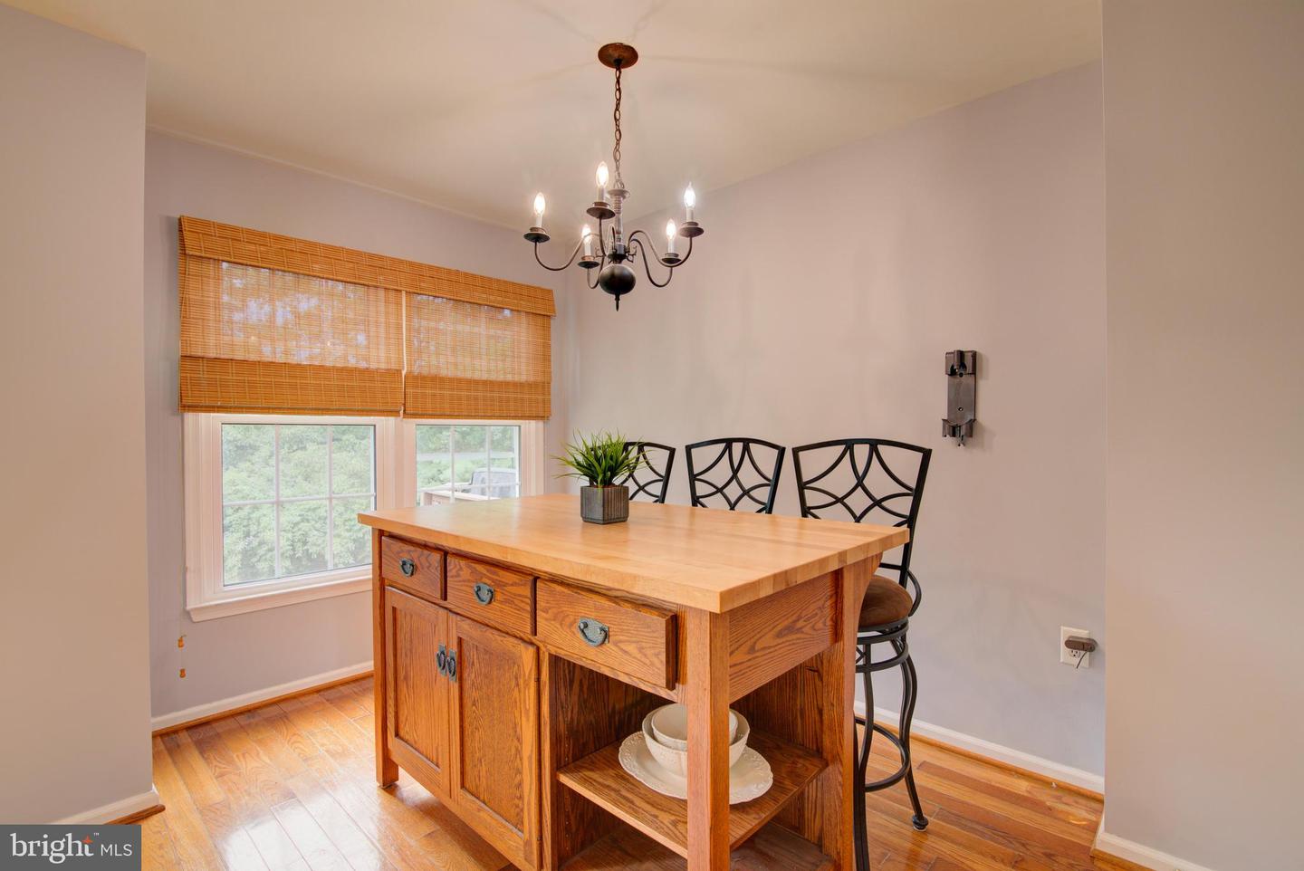 21116 WINDING BROOK SQ, ASHBURN, Virginia 20147, 3 Bedrooms Bedrooms, ,2 BathroomsBathrooms,Residential,For sale,21116 WINDING BROOK SQ,VALO2103606 MLS # VALO2103606