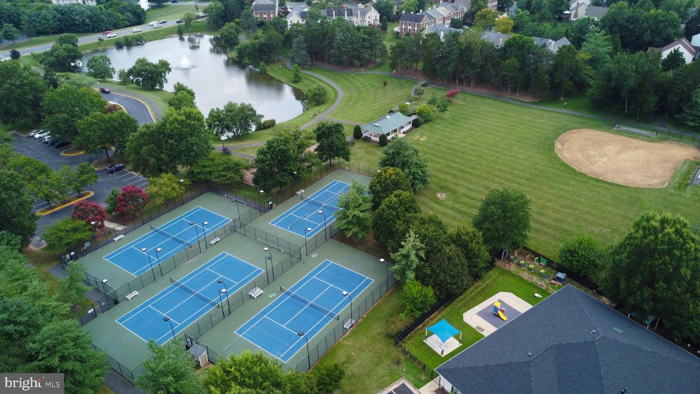 21116 WINDING BROOK SQ, ASHBURN, Virginia 20147, 3 Bedrooms Bedrooms, ,2 BathroomsBathrooms,Residential,For sale,21116 WINDING BROOK SQ,VALO2103606 MLS # VALO2103606